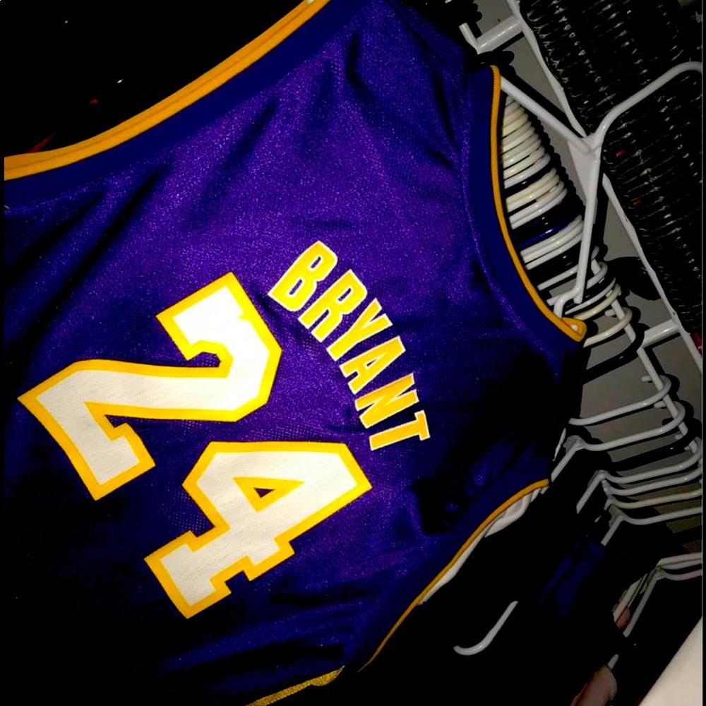Kobe Jersey doesn’t fit me anymore ☹️